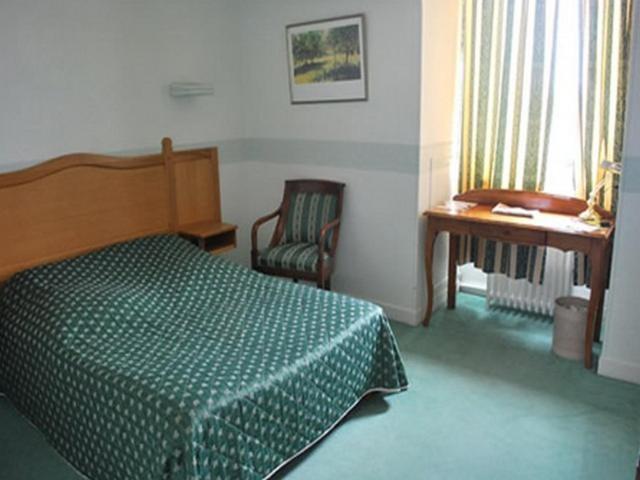 Logis Hotel & Restaurant - Le Normandie Caudebec-en-Caux Pokój zdjęcie