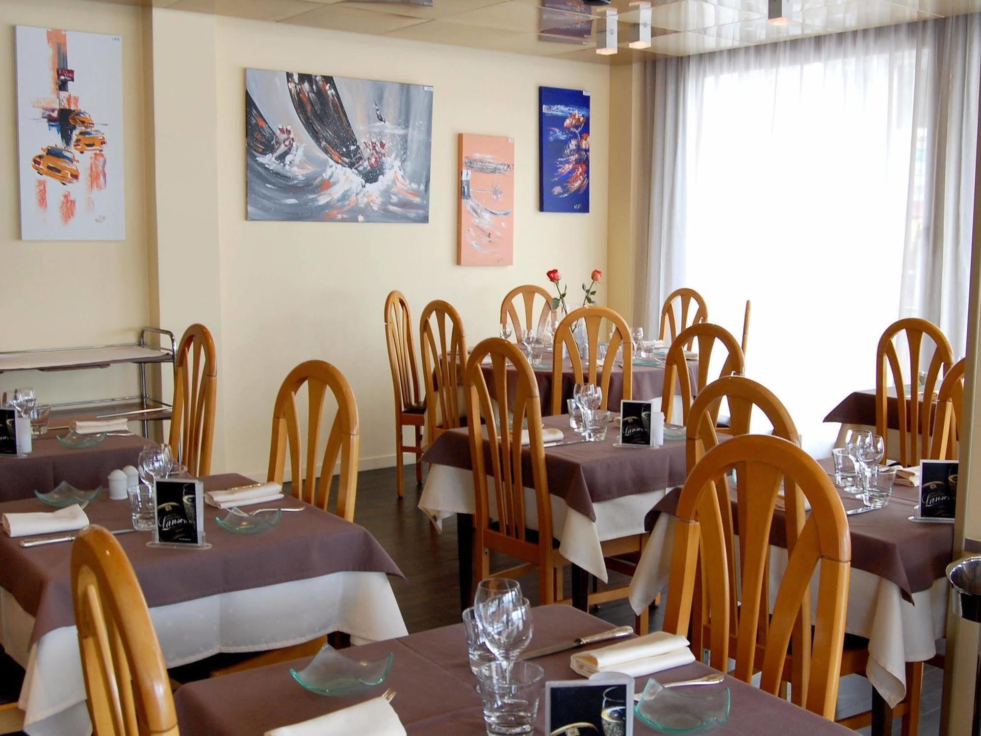 Logis Hotel & Restaurant - Le Normandie Caudebec-en-Caux Zewnętrze zdjęcie